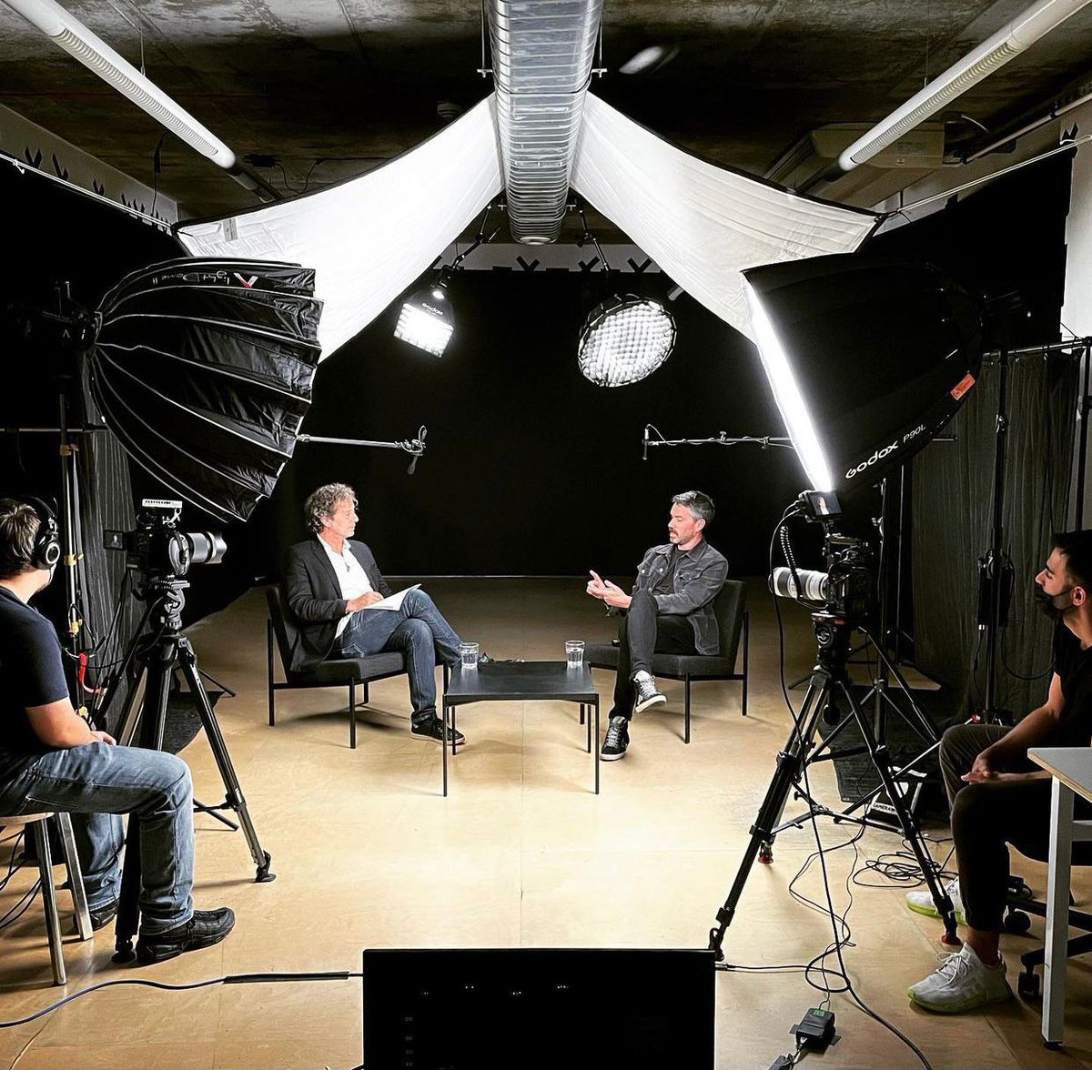 If you missed Chief Creative Officer at <a href="/wearebdg/">BDG architecture + design</a> Colin Macgadie, in conversation with Founder and Editor-in-Chief of @Dezeen Marcus Fairs, watch it now by clicking the link below:
youtube.com/watch?v=17fIcc…

Topics included
-WPP London campus
-Building for the future
-<a href="/Minecraft/">Minecraft</a>