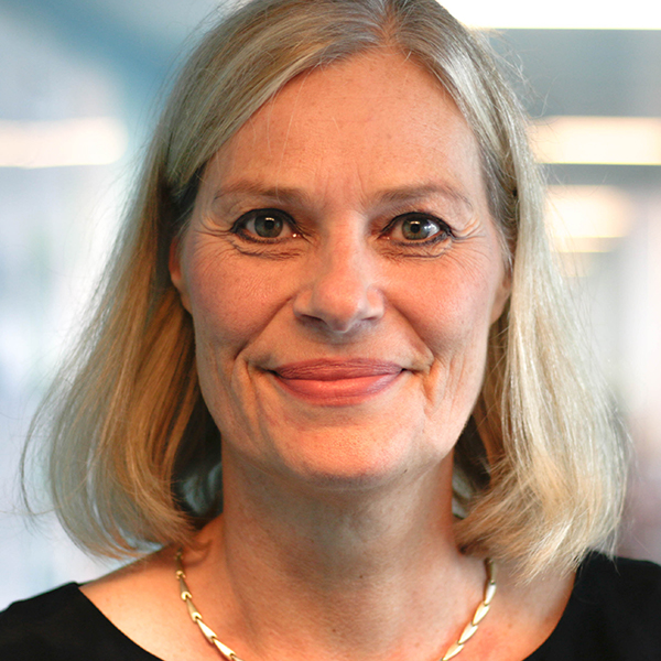 AU EMPLOYS DENMARK’S FIRST PROFESSOR OF FAMILY-CENTERED NURSING🩺🏥👩‍⚕️

Warm welcome to newly-appointed professor Anne Brødsgaard, who is an expert in family-centered care.

health.au.dk/en/#news-20838

#research #publichealth #nursing #professorship #healthau #aarhusuni