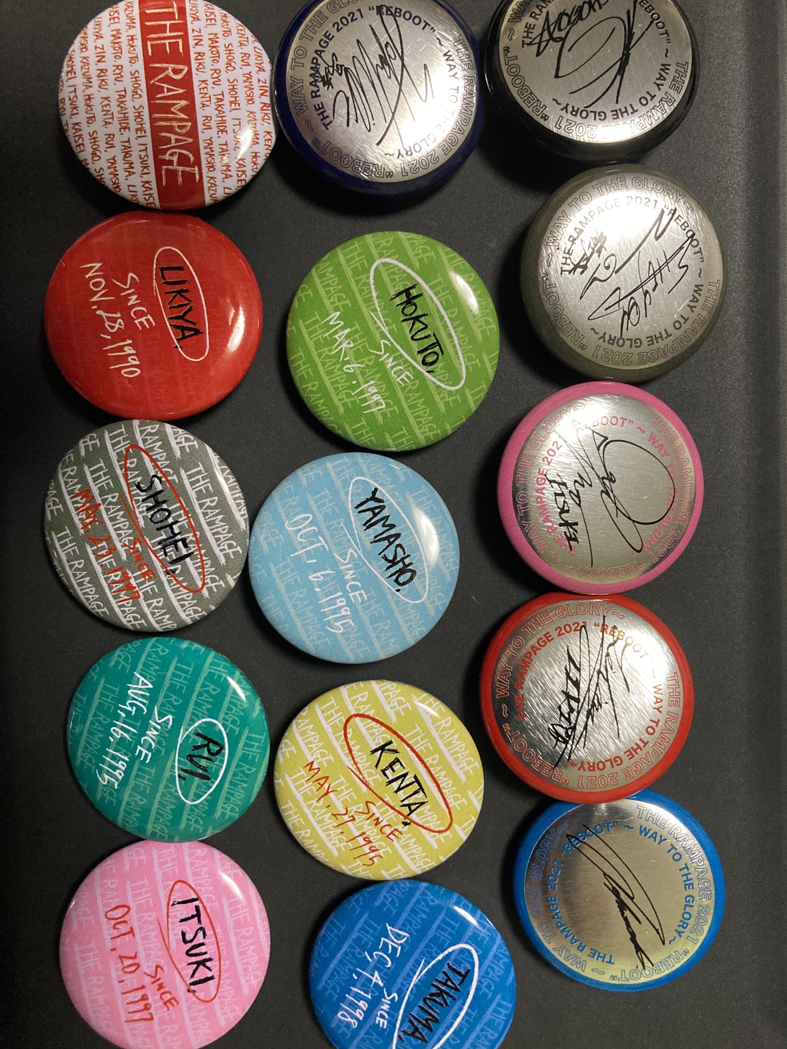 ぱ※プロフィール必読 ページ 缶バッジ 30個 Amazon | 葛葉 缶バッジ 80個まとめ 痛バッグ × | バッジ | おもちゃ