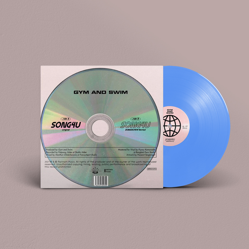 : bit.ly/3D7zKvw - แผ่นเสียงซิงเกิ้ล SONG4U ขนาด 7 นิ้ว จาก #GymandSwim วงดนตรีน่ารัก ซุกซน ที่จะทำให้คุณอยากส่งเพลงนี้ให้คนที่แอบชอบ หรือถ้ายังไม่มีใคร จะเปิดไว้ฟังในวันสบายๆ ก็จะทำให้ตกหลุมรักเนื้อร้องและทำนองแสนน่ารักอย่างแน่นอนเลยล่ะ