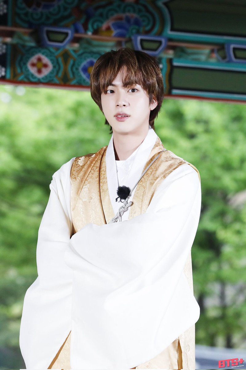 AwakeWinter_Jin's tweet photo. 🌕 [#Update_Jin] 210818

RUN BTS! 2021 - EP. 147 behind [Jin] (1/3)

#SEOKJIN #BTSJIN #방탄소년단진 @BTS_twt https://t.co/SBuGqUkrLW