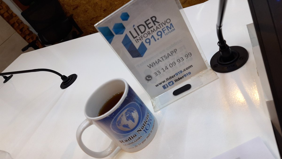 Ramiro_Escoto's tweet photo. Nos escuchamos/Vemos en la #Primera de @lider919 ya es #Miércoles.
- Noticias
- Reporte Oportuno
- Deportes
- #ChemoDatos
91.9 FM
Facebook Live: lider919 https://t.co/4C3Dr0zrcv
