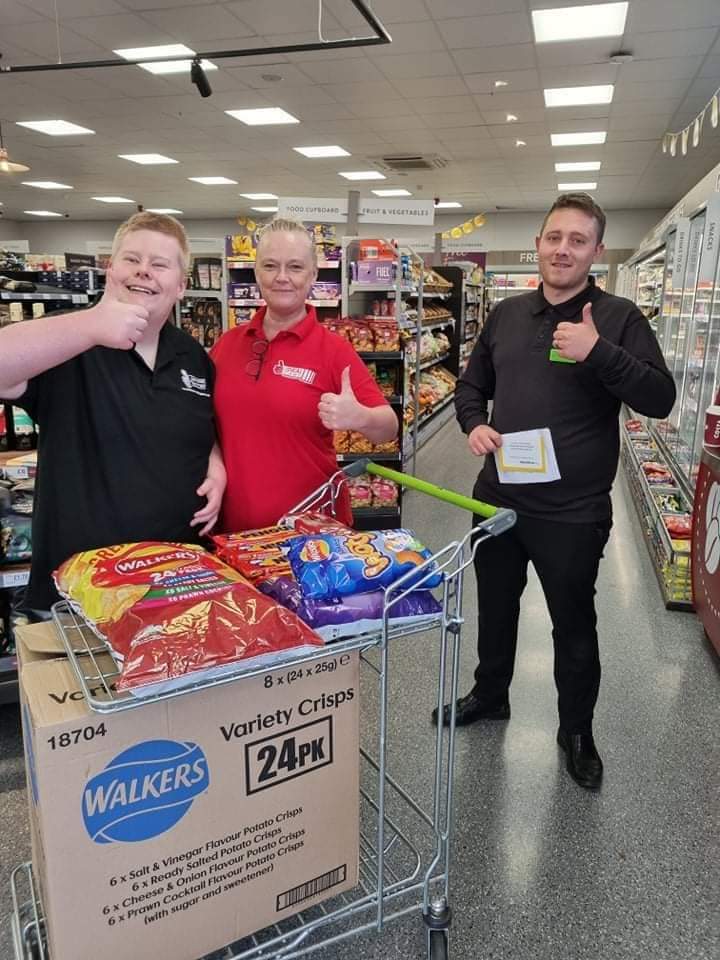 Scott holmes tweet media