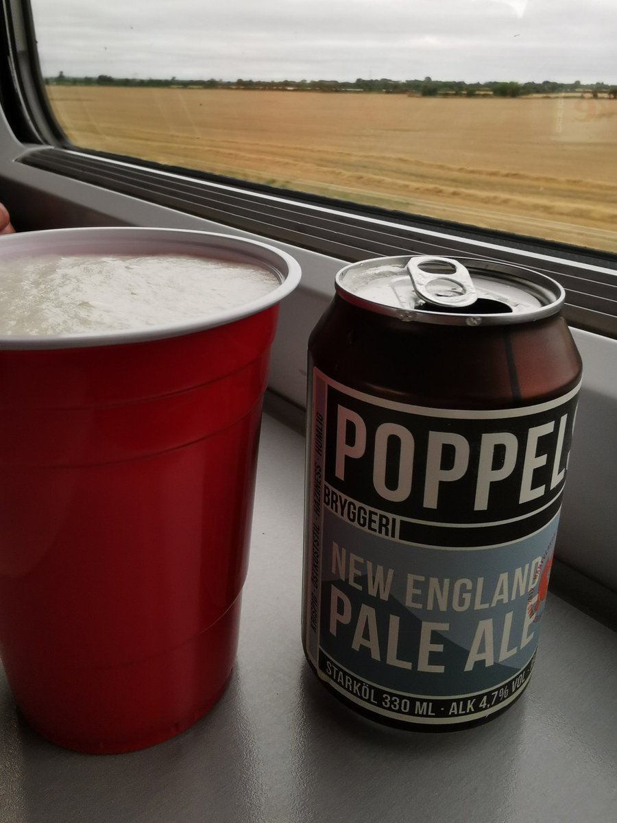 Belfast bound on the train. #Trainbeer #CraftBeer