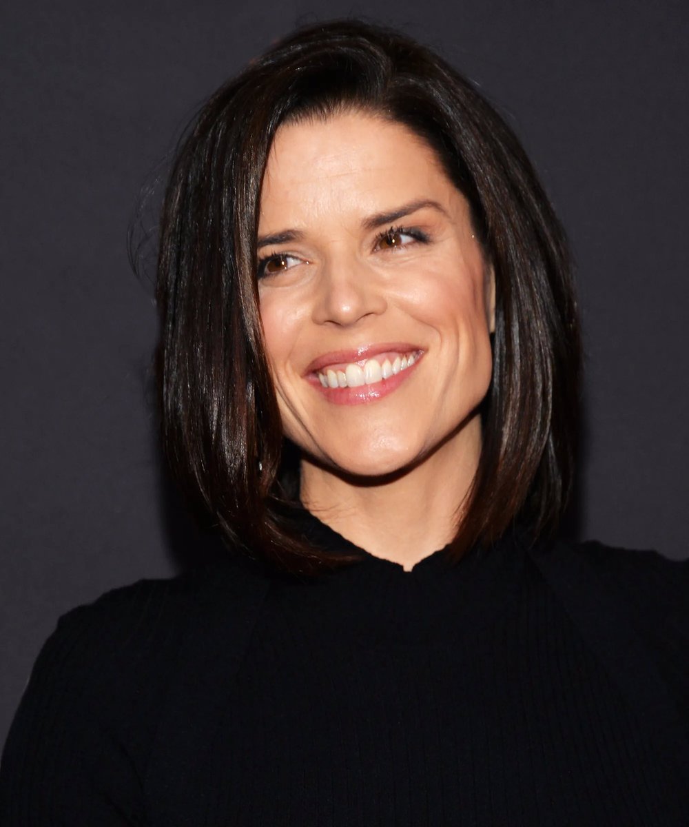 Daily Neve Campbell.