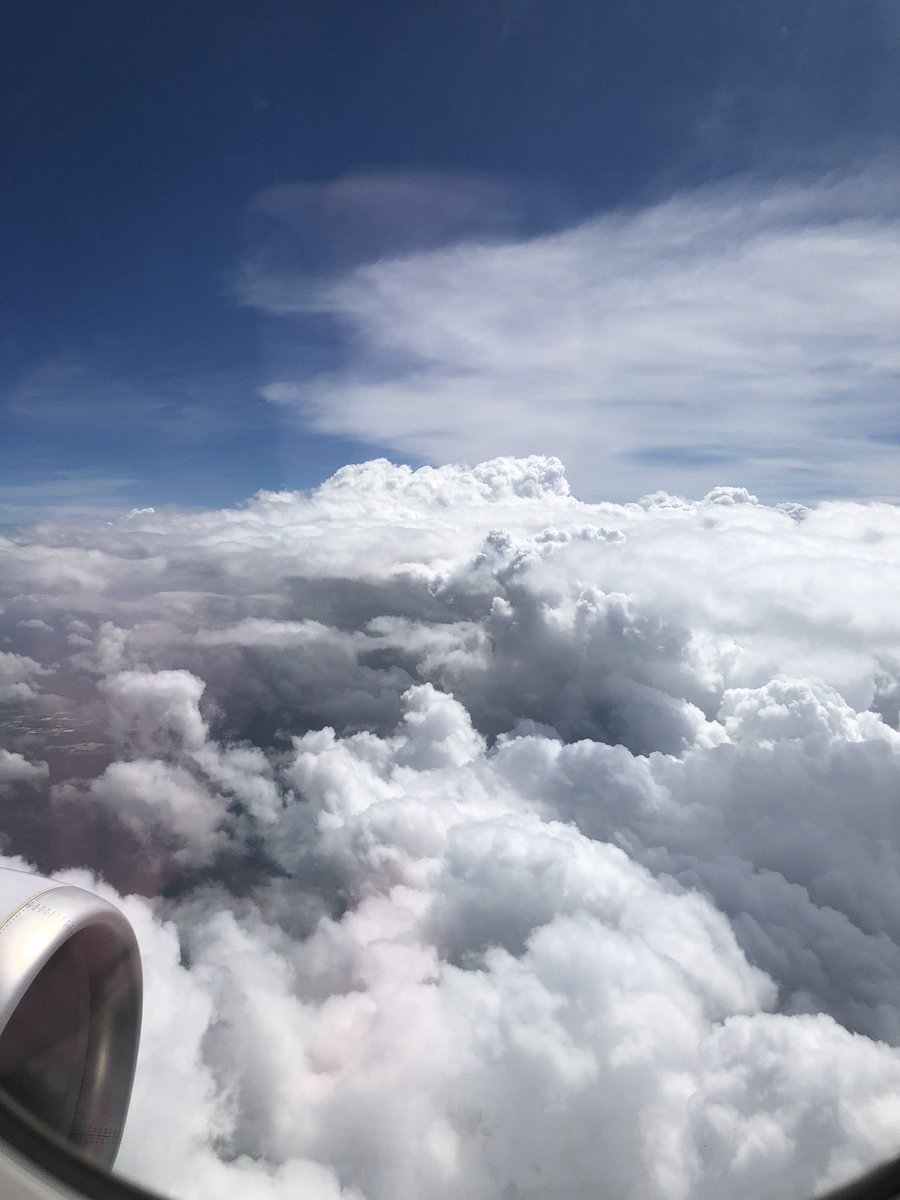 despicableEZ's tweet photo. Sarap sa eyes ng gantong view. Kelan kaya ulit ☺️ https://t.co/0x2pObT7Tn