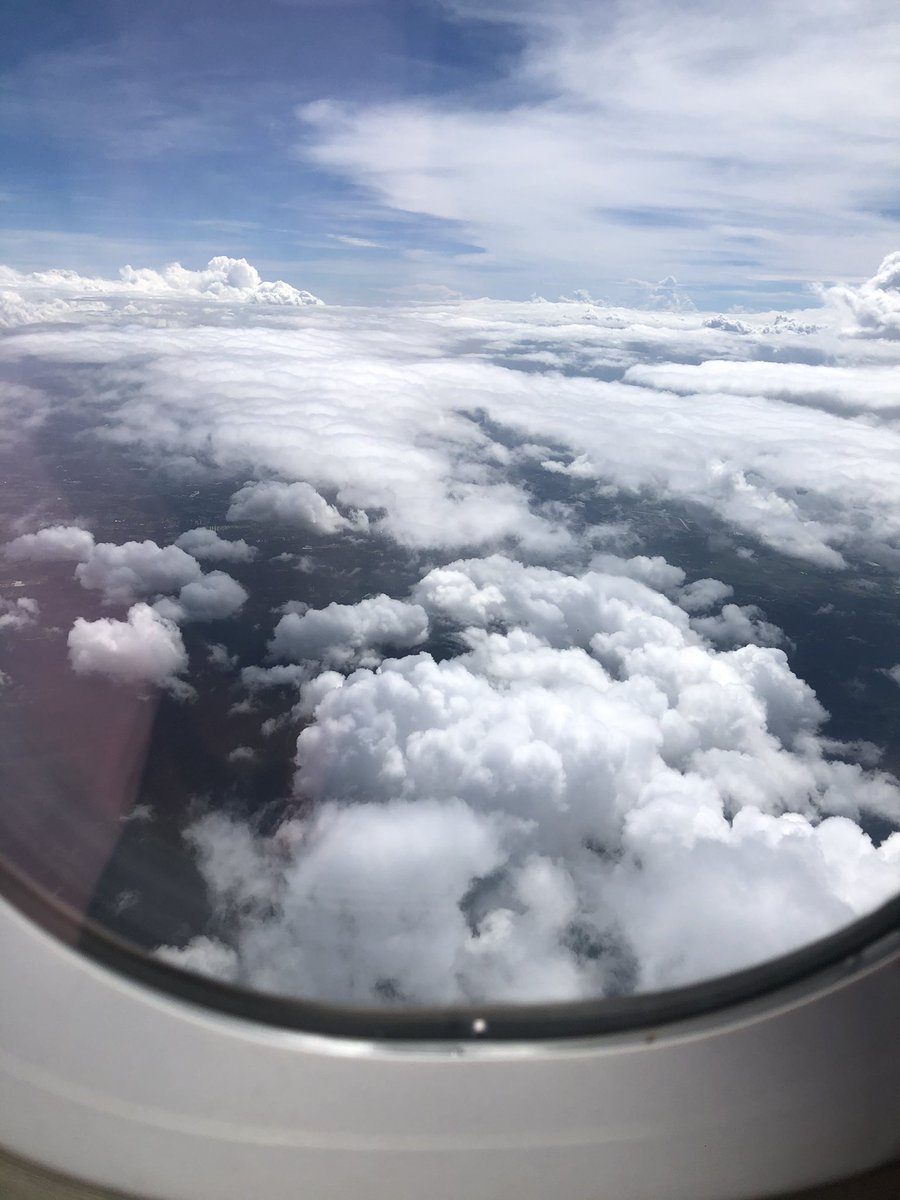 despicableEZ's tweet photo. Sarap sa eyes ng gantong view. Kelan kaya ulit ☺️ https://t.co/0x2pObT7Tn