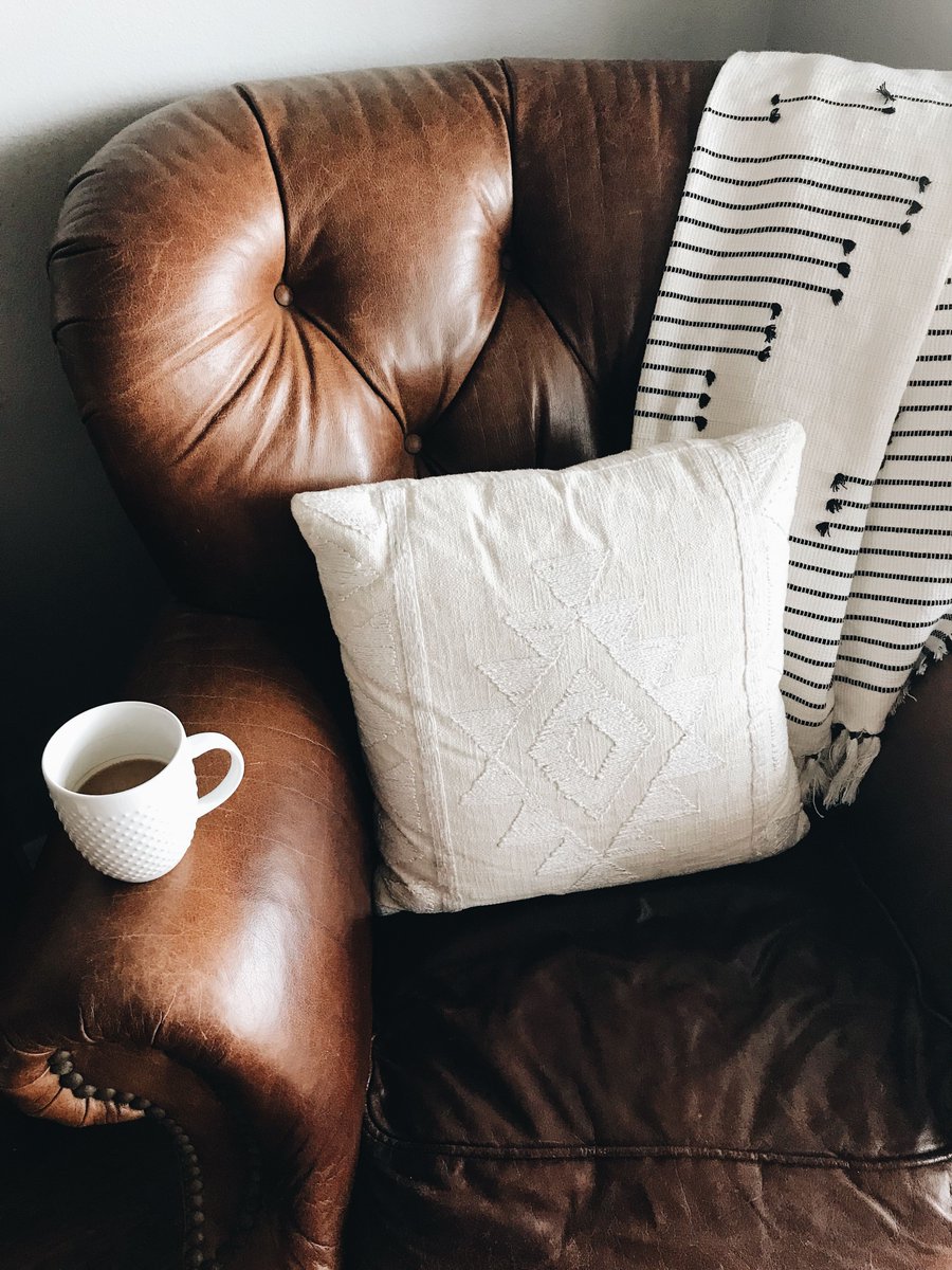 Buying #preloved has its benefits, but it can also have pitfalls if you don’t plan ahead. We’ve put together some top tips for shopping #secondhand + what to look for when you’re furnishing your home 🛋️🏠 Read all about it in our latest blog post 👉 buff.ly/3s9wKtn