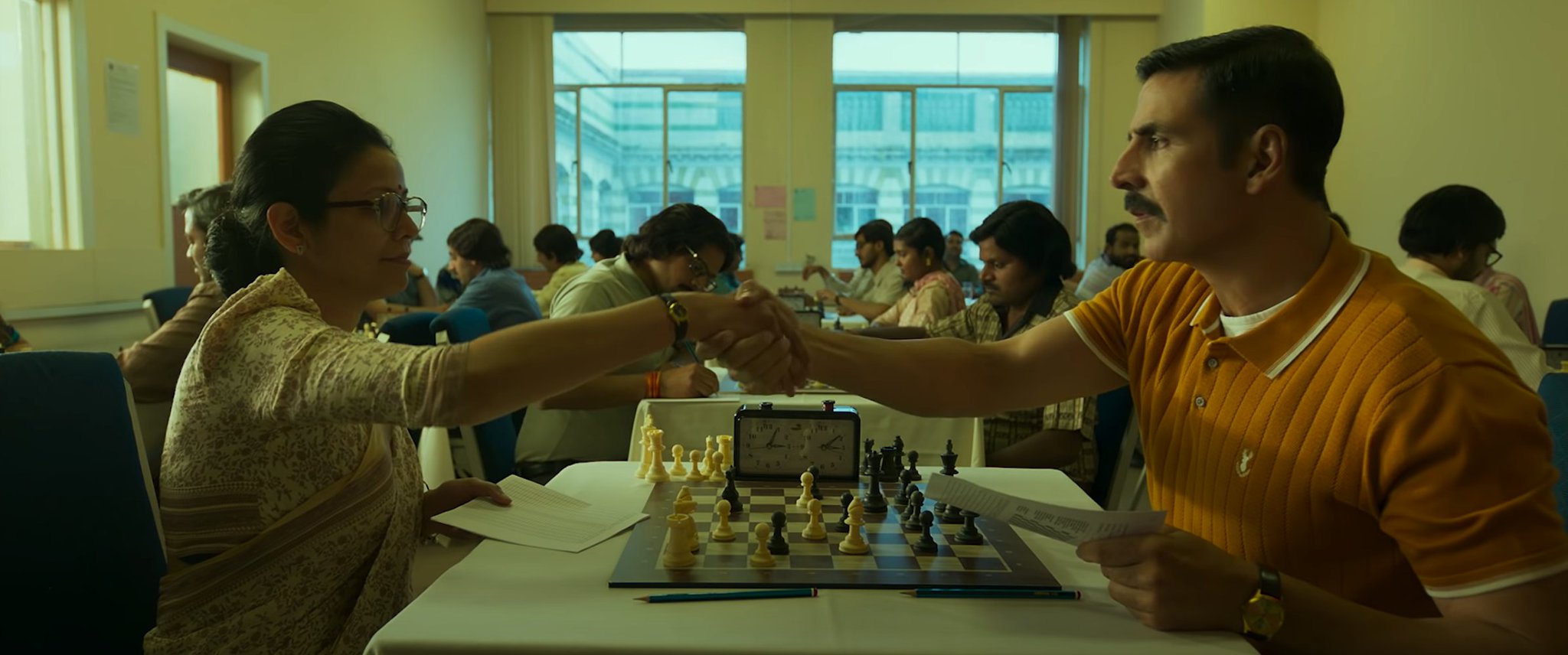 Chess.com - India on X: Indian superstar @akshaykumar's film titled  #BellBottom is releasing tomorrow! Sharp memory, national level chess  player, gaana sikhata hai, Hindi, Eng, German bol leta hai! 📸 Shot from