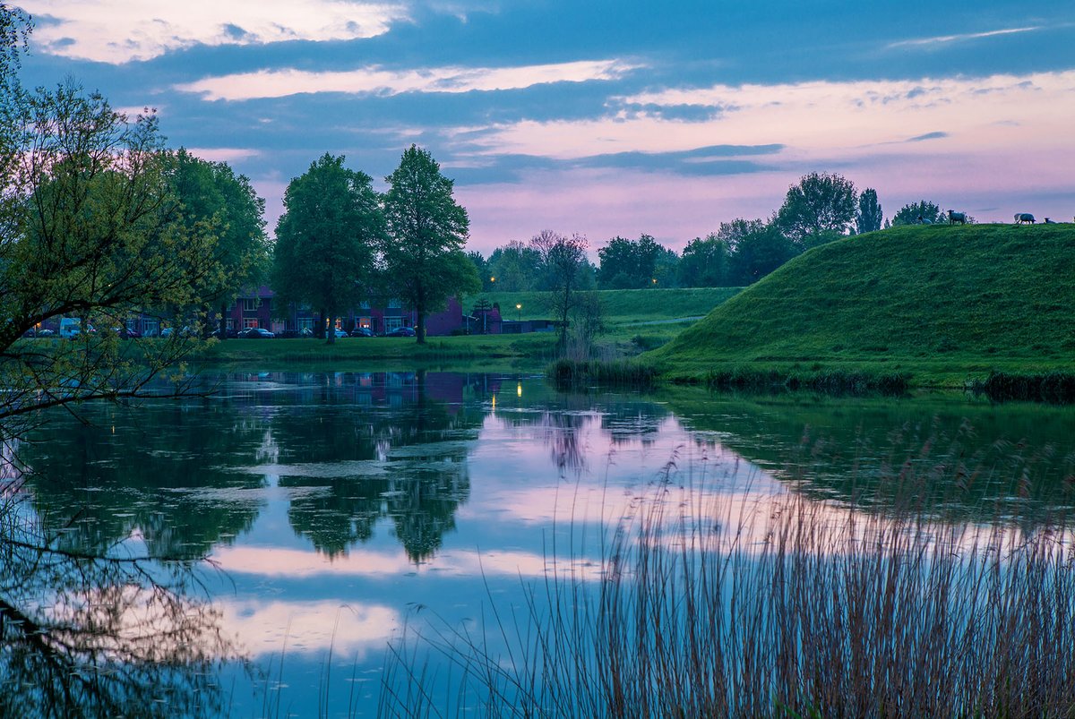 De onvolprezen IJsbaangracht van #Woudrichem