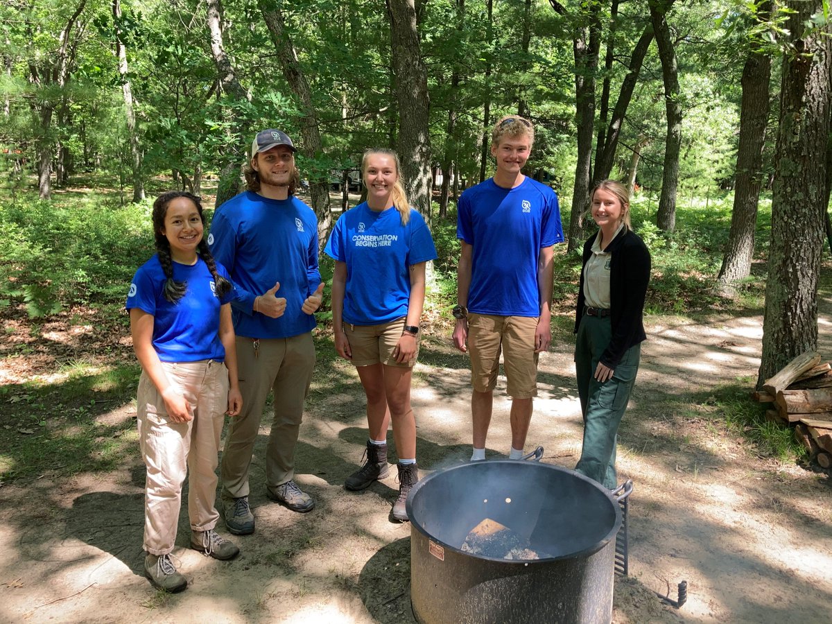 Great summer of our 2021 Wilderness Rangers as they engaged with thousands of visitors - teaching Wilderness Values and Leave No Trace ethics, in partnership with @the_sca and @TroutUnlimited  #fsurbanconnections   #nordhousewilderness #SCA2021