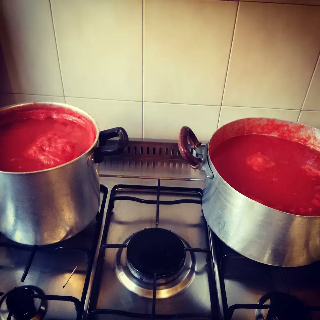 mtonino's tweet image. I lottatori di sugo #salsatime 
instagram.com/p/CStsHI_iG0C/…