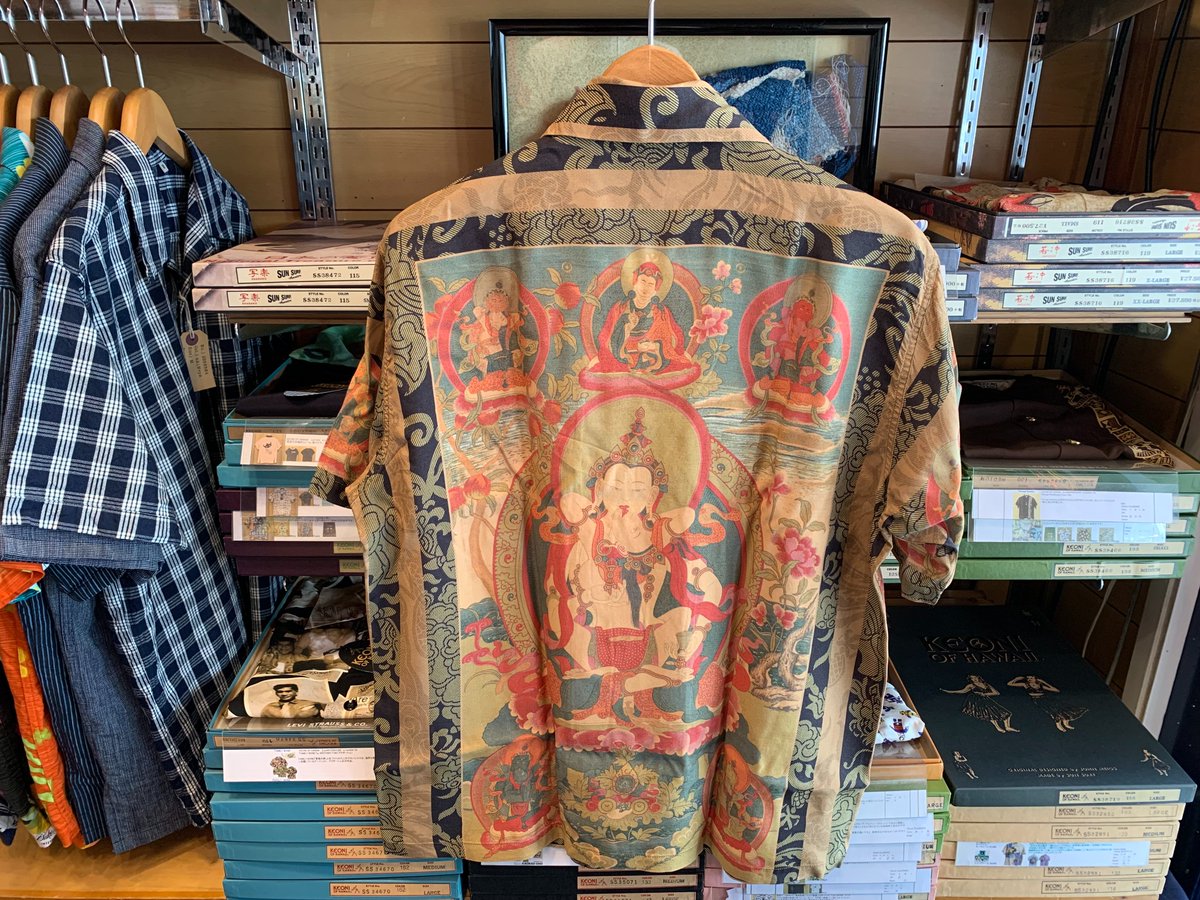 milwaukee_info's tweet photo. サンサーフ・スペシャルエディションシリーズから、復刻作品名『曼荼羅』デザイン半袖レーヨンアロハシャツです。
https://t.co/aZ6p0GNuZB
https://t.co/kyLrKqEwvh
https://t.co/E9zVGTI560
#サンサーフ #アロハシャツ #東洋エンタープライズ #ss38711 https://t.co/QB0sPT4uvM