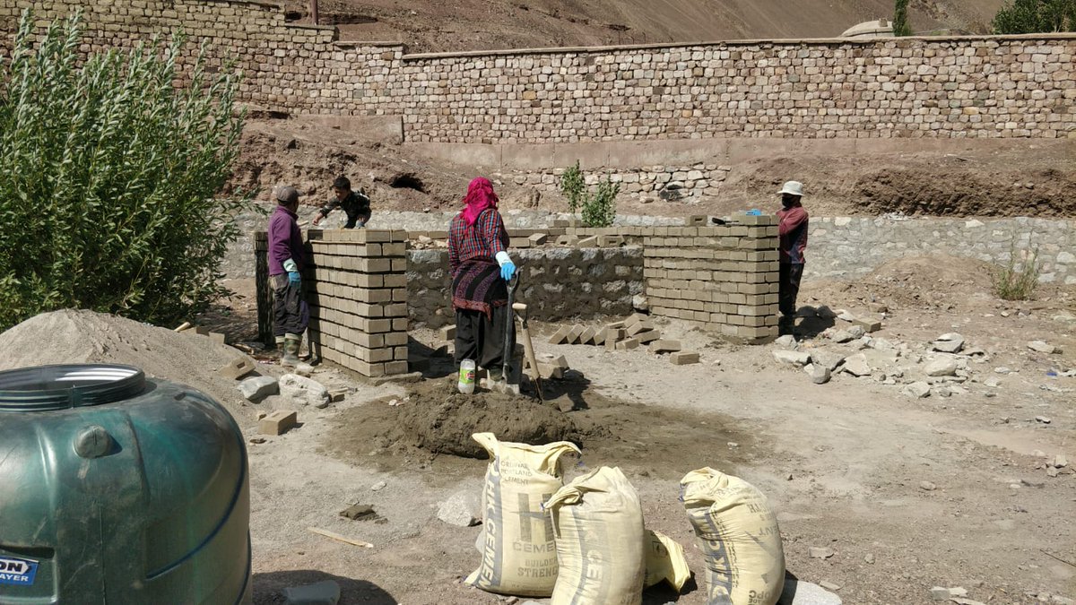 ledegladakh's tweet photo. The Hand Wash Facility is being built as a part of the HANSA-FLEX project at Govt. Girls Higher Secondary School, Leh, Council Model School, Sakti and Govt. Higher Secondary School, Khaltsi. 

@LAHDC_LEH @DC_Leh_Official  #LEDeG #HANSAFLEX #liveableleh #HandWashFacility https://t.co/Cuse6b1Qc4