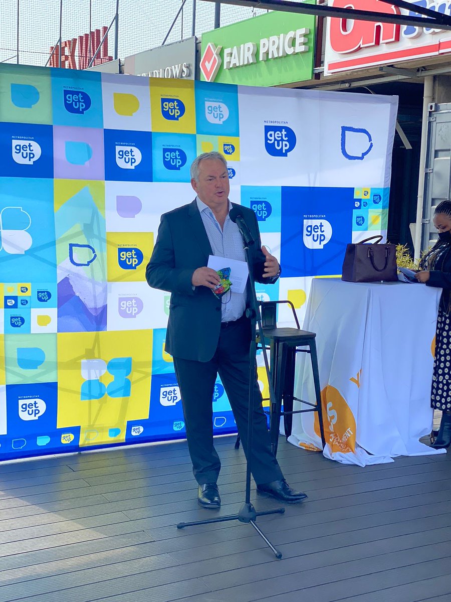 MetGetUp's tweet photo. You can feel the excitement in the atmosphere today at the hub as we open the door to creating real opportunities for creative youth!
#GetUpYouthContentCollective #LaunchDay #MetGetUp #GetUpGetStarted https://t.co/ZGCYNubpJ7