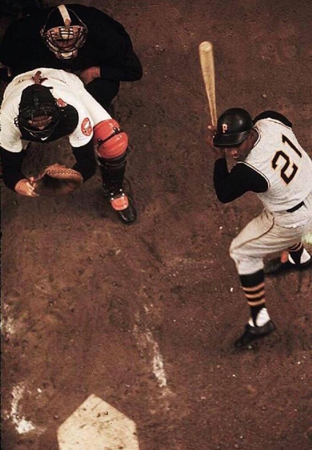 OTD the great Roberto Clemente was born. Happy birthday, Roberto 