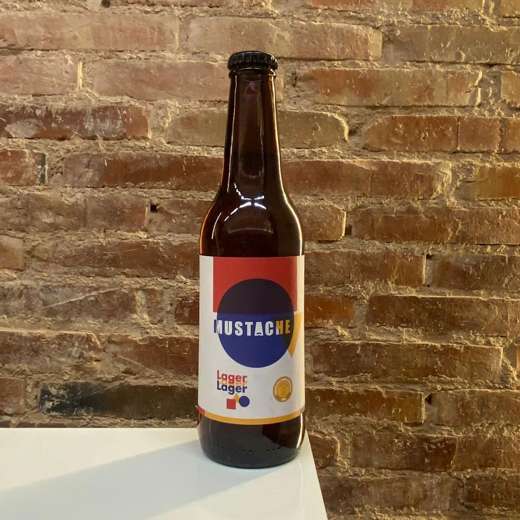 “Mustache Lager” de <a href="/MustacheCerveza/">Mustache Cerveza</a> 🍻.
Una Galician Pilsner que te transportará de nuevo a la sofisticación de los placeres sencillos. 🍺🍺
Ven a buscarla a Milhojas 🥰
📍#enriquegranados70