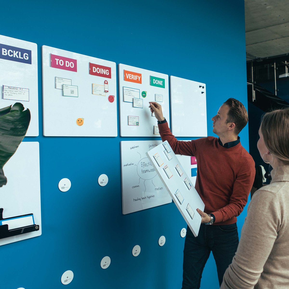 getpatboard's tweet photo. All of your whiteboard panels in the perfect grid, easy as that! Discover our modular whiteboard panels here: https://t.co/ifsAltg3sr https://t.co/idtlJ6svia