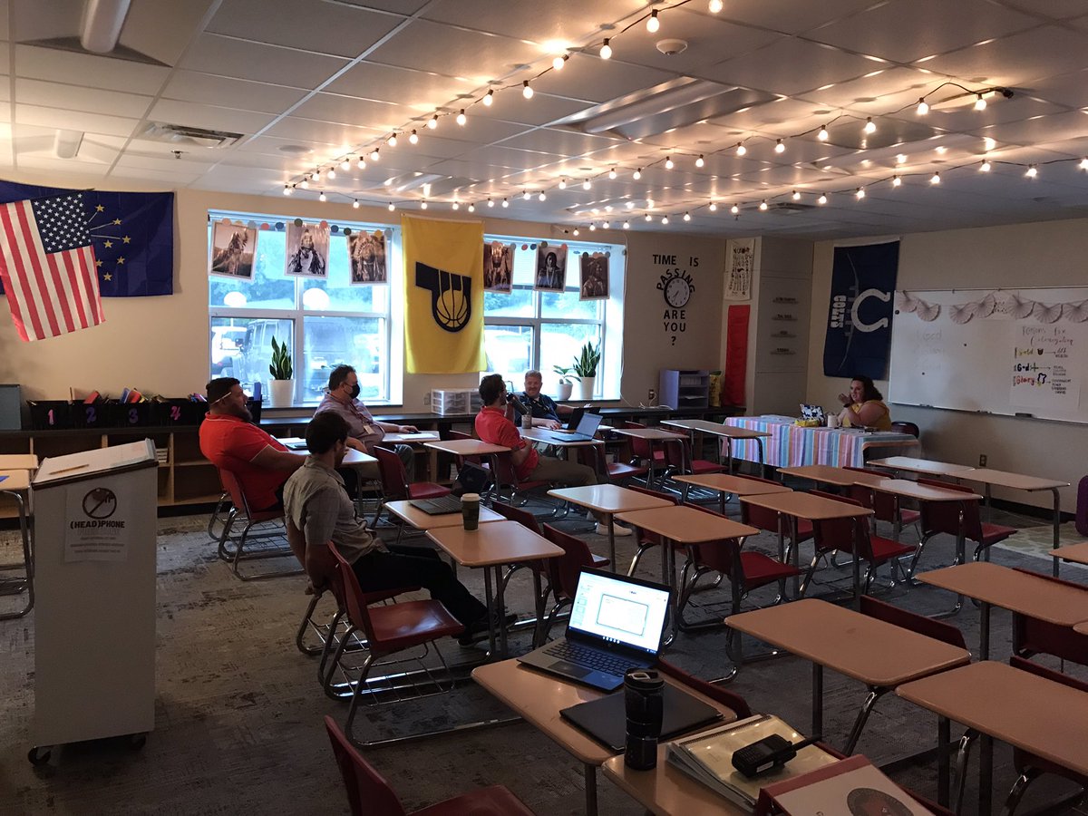 SMS_StudentServices tweet media