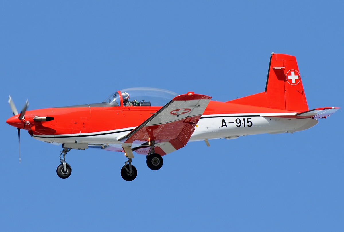 NAAedu's tweet photo. #OnThisDay in #AviationHistory: The #firstflight of the Pilatus PC-7!
#naaedu #wingmenwanted #aviation #aircrafthistory #aircraft #avgeek #aircrafthistory #pilatuspc7 https://t.co/JINMl7MTsh