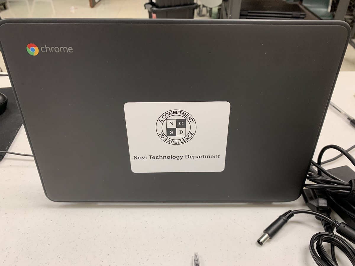 NCSD's tweet photo. 1:1 tech distribution continues @NoviHighSchool #NoviPride #WhyNovi #NoviTogether https://t.co/KzK8mHKYXG