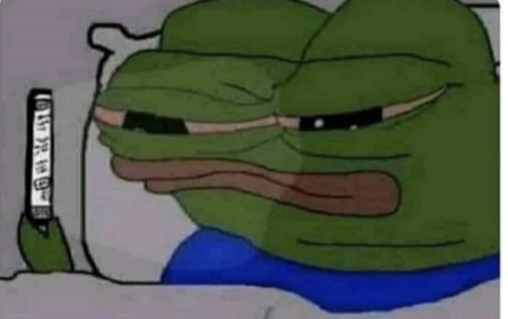 Guarromantico_'s tweet photo. Yo recién levantado mirando los primeros memes del día: https://t.co/EYVxerwW2z