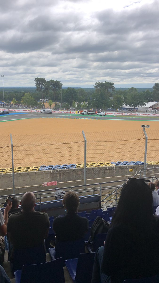 Flo_flo_flo_2's tweet photo. @GTtalk_de Sorensen spin before the Dunlop chicane https://t.co/kqAv1T0MiE
