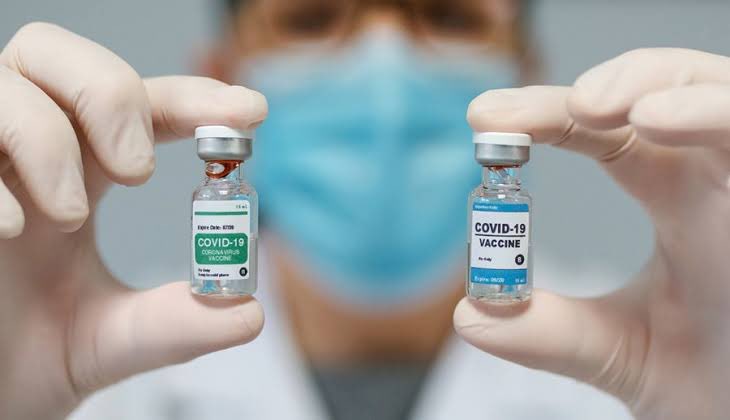 daktari1's tweet image. On COVID19 vaccines debate:

THE BEST VACCINE IS THE ONE IN YOUR ARM!

The following #COVID19 vaccines are currently authorized for use by @WHO Strategic Advisory Group of Experts on Immunization (SAGE)

1. Pfizer 
2. AstraZeneca 
3. Moderna 
4. J&amp;amp;J
5. Sinovac 
6. Sinopharm