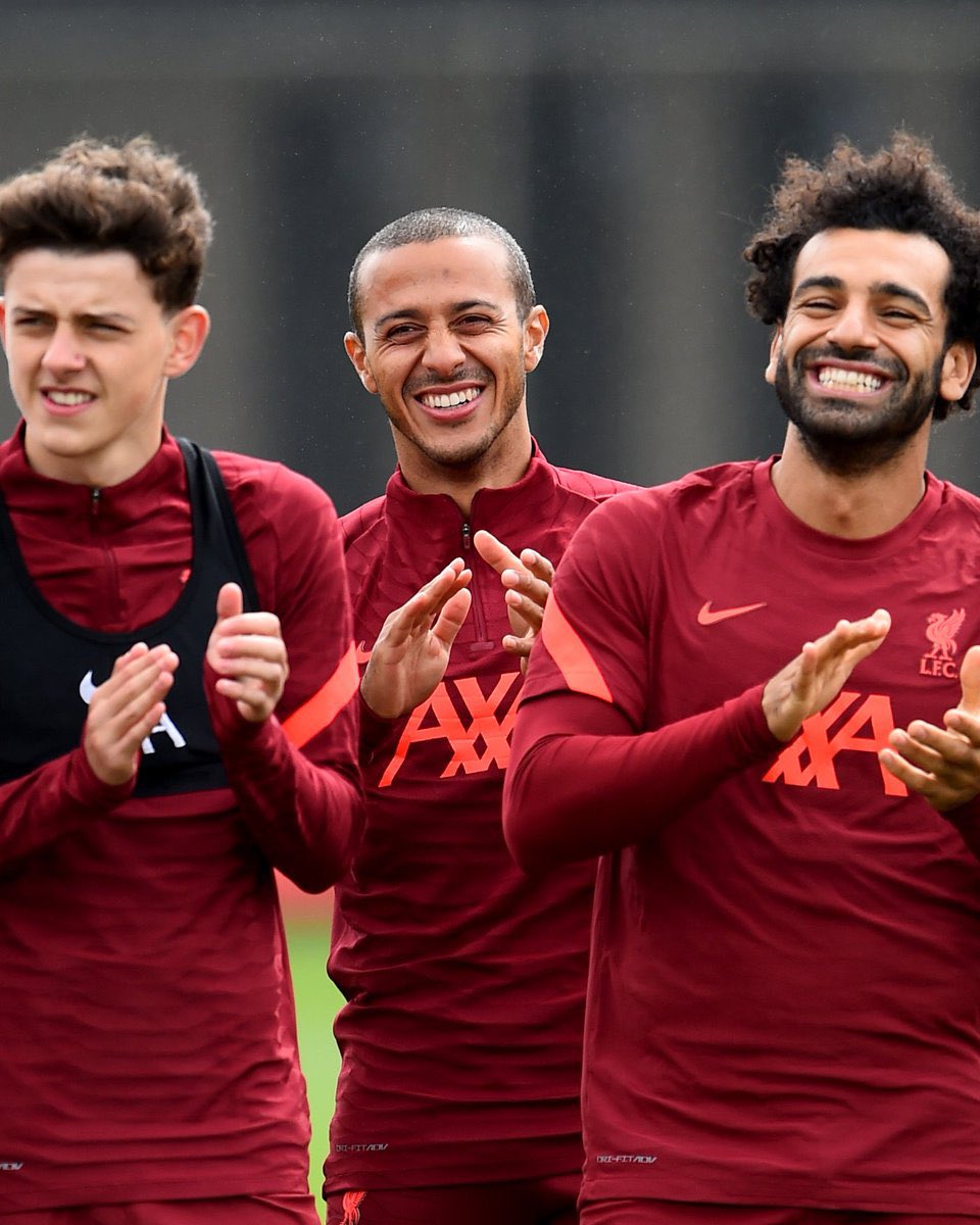LFCBrasil's tweet photo. Bom dia, Reds! 😀 https://t.co/hGBeg2f8fW