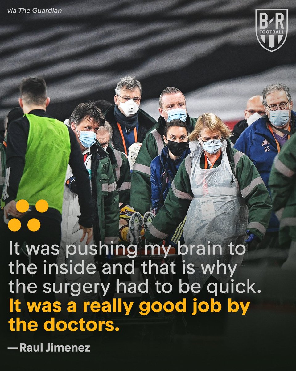 RBFutbolTweets's tweet photo. #RT @brfootball: Doctors told Raul Jimenez he was lucky to be alive after his skull fracture.

Now he's back playing football again 🙏❤️ https://t.co/tO7ZDf301l