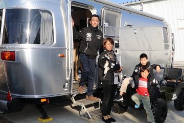 JohnnyOcean11's tweet photo. 山陽新聞さん、みんなで創る子育てCLUBの「LaLa Okayama」さんの記事で紹介していただきました🤗
ありがとうございます✨

ぜひご覧ください😄

https://t.co/HbuatvxQ72

#山陽新聞 #LaLaOkayama #子育てクラブ #ビゼンベースキャンプ #ザエイチーム #エイチーム #bizenbasecamp #rvパーク #車中泊 https://t.co/ObUBgcGVdP