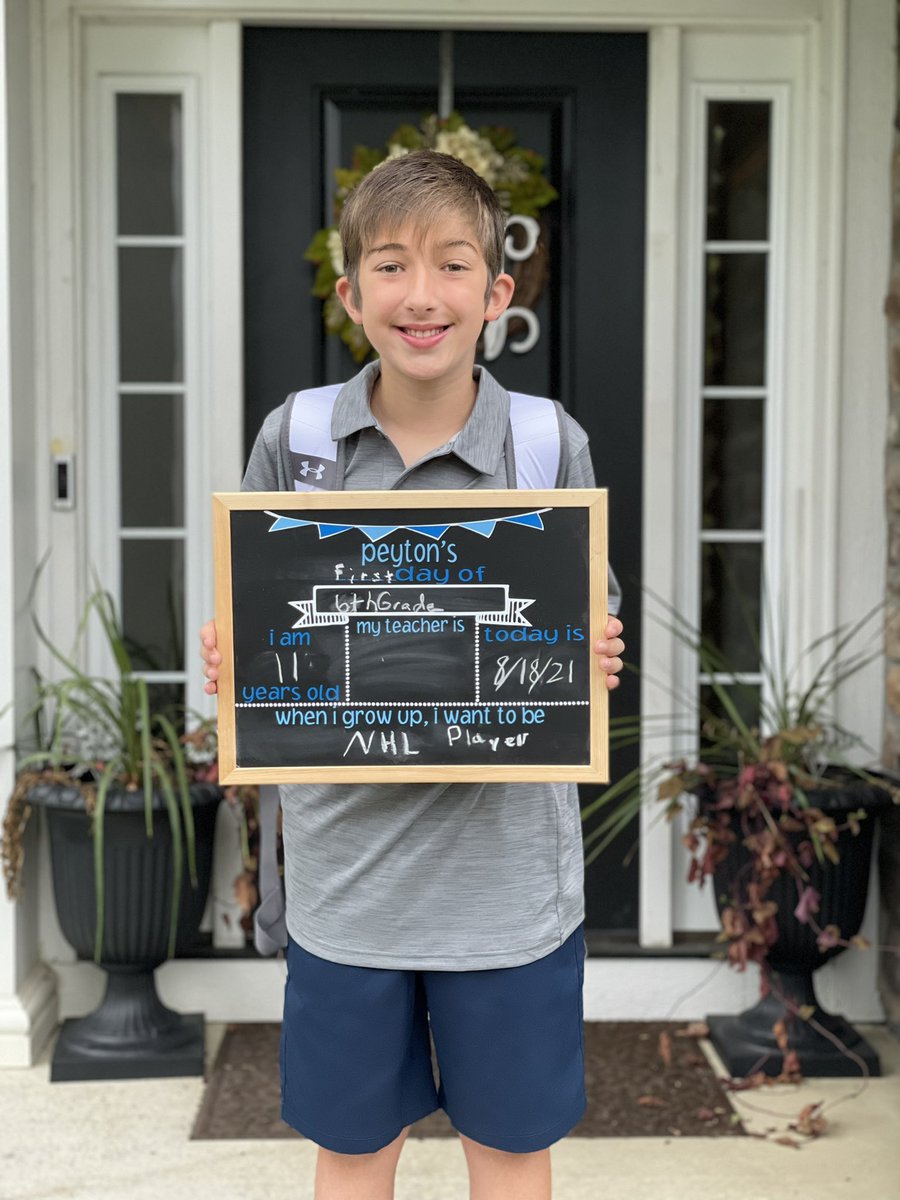 JenSueW's tweet photo. First day of Middle school at Eversole!! #DCSday1 https://t.co/C0iqi9NXTY