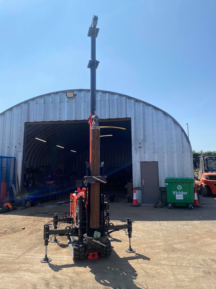 Ianorr19's tweet photo. Burnside have invested in a Mini Piling D500 Cobra Rig, which will https://t.co/BlWUbvcbPE