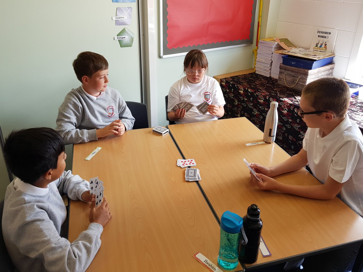 CraigourP12014's tweet photo. Miss Monteith has smiled all day! What a great start to the year. The pupils in Primary 7A have been an absolute delight. Very settled, enthusiastic and great attitudes. We can see they enjoyed playing Switch! They are going to try very hard to beat Miss Monteith at Stop the Bus! https://t.co/lj8IWtjIoS