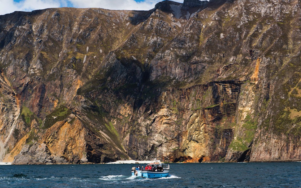 Explore The Highest Sea Cliffs in Europe

Ireland’s ultimate sea cliffs and a signature point on the Wild Atlantic Way coastal touring route, offers stunning coastline cliffs of almost 2,000 feet high and currently attracts in excess of 160,000 visitors each year.

#FlyDonegal