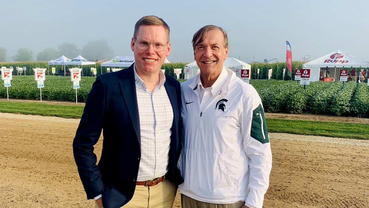 lippstreu's tweet photo. Was an honor to intro @michiganstateu President Samuel Stanley at breakfast w/ MI ag leaders. MSU is America’s pioneer land grant institution &amp; keeping a strong partnership between the university and our ag sector is so important! Thanks to President Stanley for joining us. https://t.co/7smGRDm2Gk
