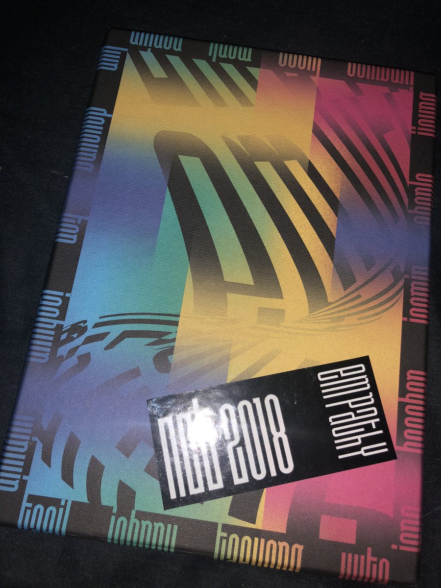 yellowinjuns's tweet photo. Wts #pasarNCT 

RM25 exc postage
-inc chenle diary https://t.co/hr2DP0zGfj