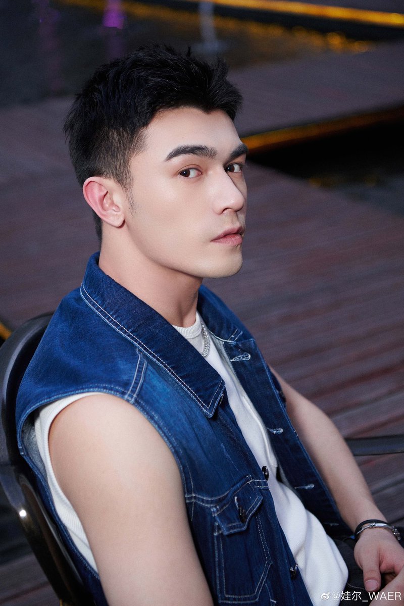 dramapotatoes's tweet photo. #WaEr for a Daomu Biji event 

More pics - https://t.co/wFMKY6E8ME https://t.co/H2tCOWNYBQ