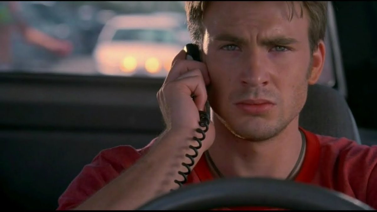 Johnny depp 2021. леонардо ди каприо. леонардо ди каприо звонит. телефон артистов. джерард батлер старый.