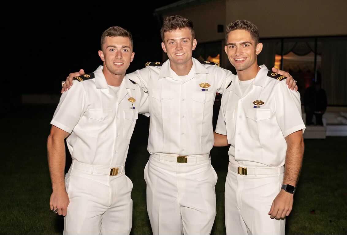 Our senior captains started off our year of community service by working a D-Up Cancer event this past weekend! Our team and coaching staff can’t wait to get out and help more people. #MoreThanAthletes #ExcellenceInAthletics ⁦<a href="/d3baseball/">D3baseball</a>⁩ ⁦<a href="/SkylineConfD3/">Skyline Conference</a>⁩ ⁦⁦