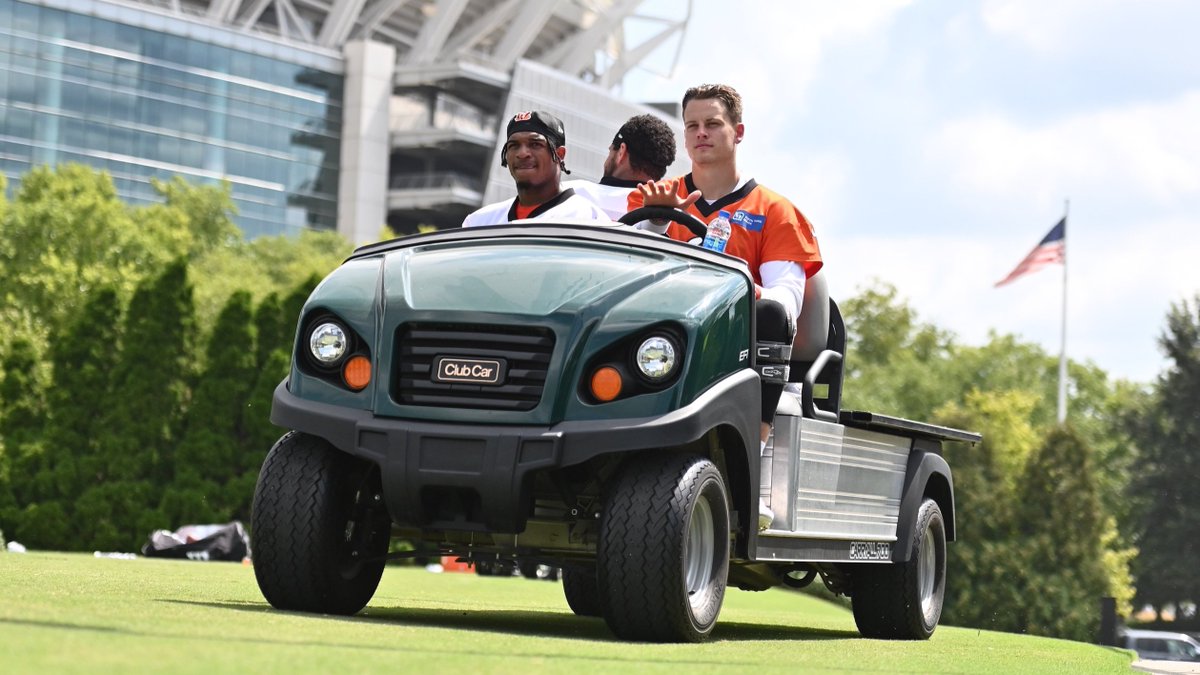 Bengals's tweet image. They see me rollin'...