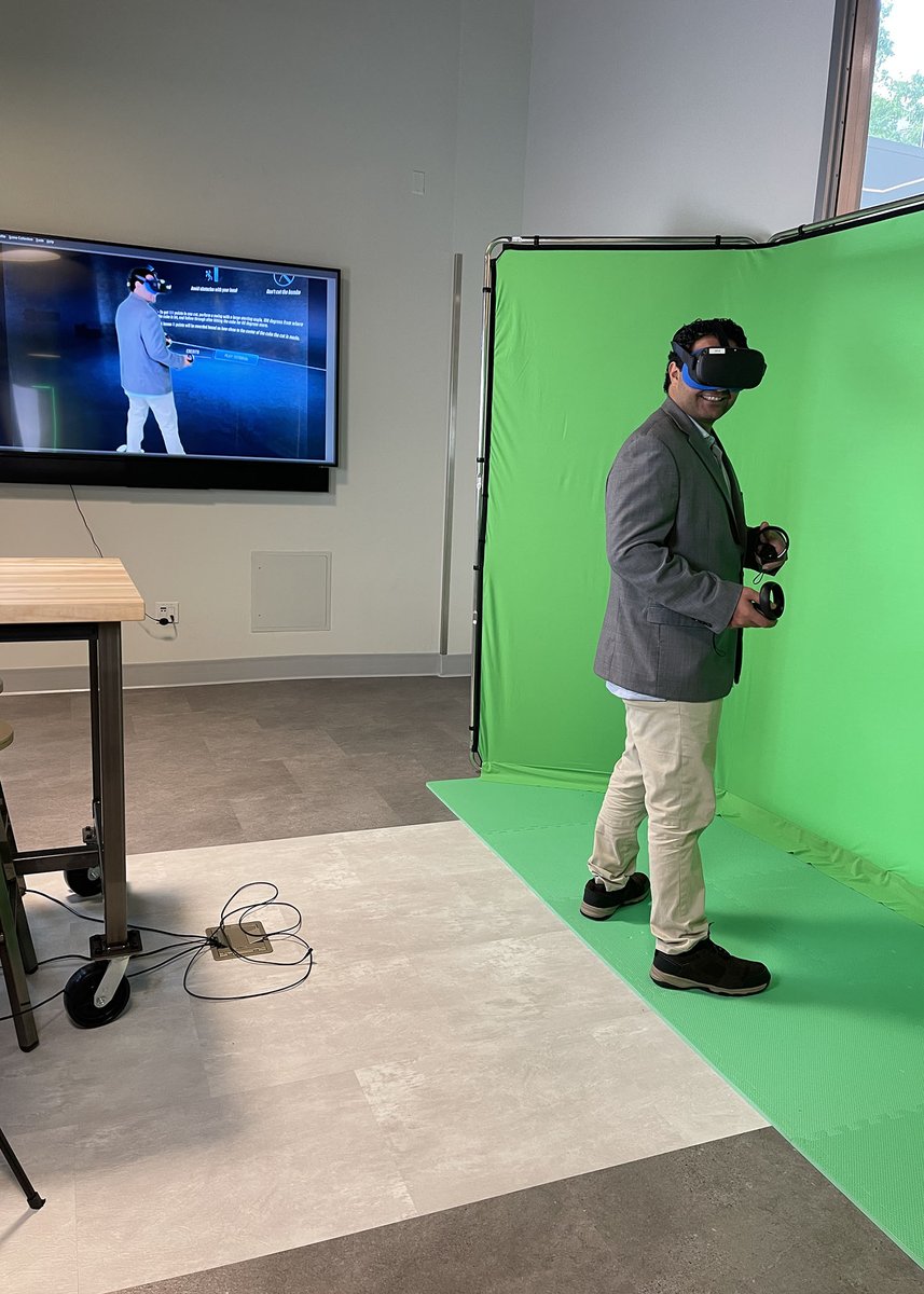 CommCharterAcad's tweet image. Thank you, Rep. Josh Kail, for visiting CCA&apos;s Waterfront Family Service Center in Pittsburgh and touring #TechWorksatCCA. We hope you enjoyed your visit and learning about how #CCA is preparing today&apos;s students for the jobs of tomorrow. #HowSchoolShouldWork #CCAProud @PAHouseGOP