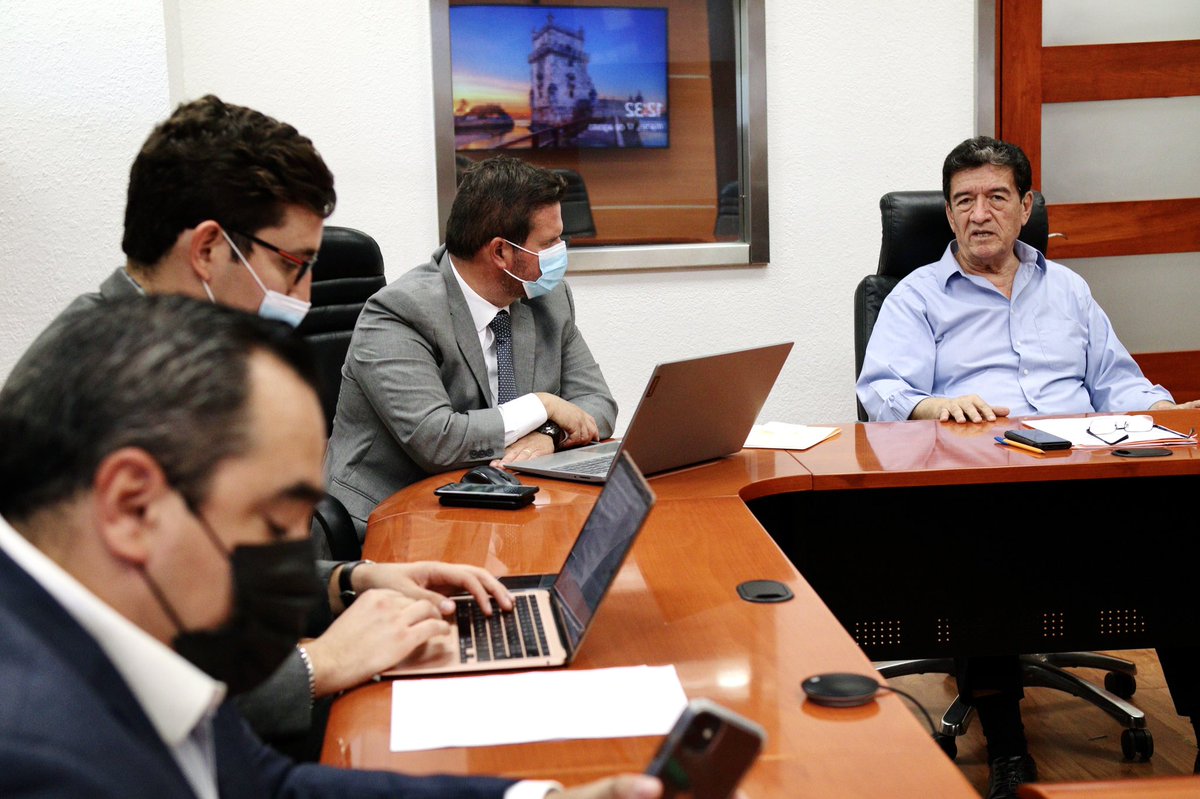 RobertoLaraRmx's tweet photo. El día de ayer, por instrucciones de la Gobernadora Electa @MaruCampos_G, estuvimos en la JMAS Juárez revisando los avances, proyectos de inversión y el servicio al cliente del organismo en la ciudad más grande de nuestro Estado. https://t.co/PL6zodSBgF