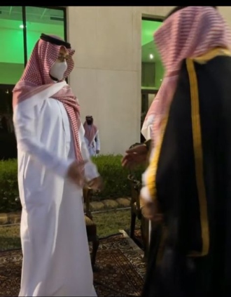 zaub_news's tweet photo. #زعب #قبيلة_زعب
الشيخ راشد بن سعد الجعيري يقدم واجب العزاء لصاحب السمو الملكي الامير احمد بن فهد نائب امير المنطقة الشرقية - https://t.co/l6GPKP91kD - https://t.co/Z04REFke1u