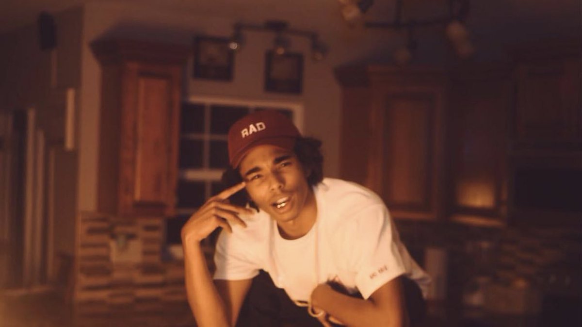 PabloElBurrito's tweet photo. WTF BRO, THIS DOESNT FEEL REAL, AT ALL. 
FIRST TIME I EVER SMOKED WAS W YOU. 
I LEARNED HOW TO EDIT VIDEOS WITH YOU. 
THANK YOU FOR GIVING ME THE OPPORTUNITY TO MAKE SOME REALLY COOL SHIT W YOU.
RIP KING @Demotus 🙏🏼 https://t.co/qYx7B8DzEr