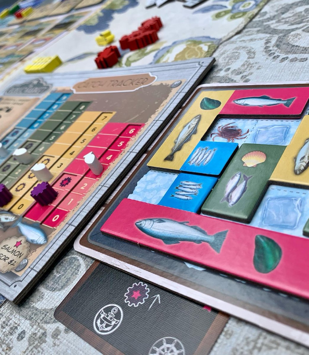 We caught a quote! 
@tabletopmom said: "I think it has the potential to be one of my favorite polyomino games." 

 #publicmarketgame