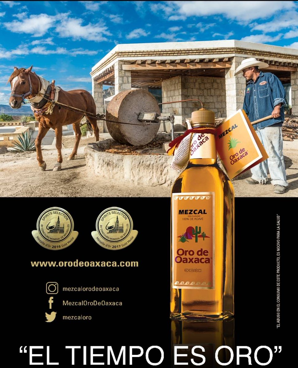 TravelTimesPlus's tweet image. Mezcal Oro de Oaxaca es una empresa familiar ubicada en Santiago Matatlán con más de 80 años de tradición. 
 #ElTiempoesOro #Mezcal #MezcalArtesanal #Oaxaca @mezcaloro