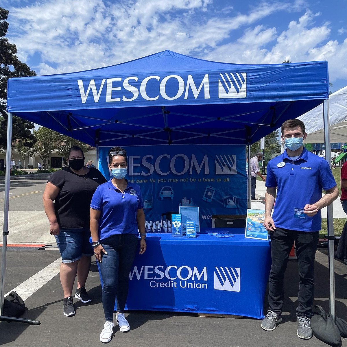 wescomfinancial's tweet photo. ๐ฅณThank you to all the members and new friends that came to say hello to our team at the 37th Annual @tustinchilicookoff! We hope you enjoyed free admission as a Wescom member and had as much fun as we did! ๐ #Community #CreditUnion #Summer #Tustin #TeamWescom https://t.co/cjGmLNIViI
