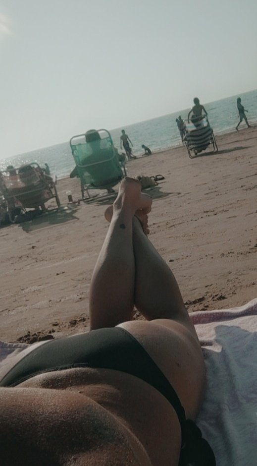 trizia_gades's tweet photo. Verano, no te vayas nunca!!
#Verano2021 
#playadelavictoria
#Cádiz https://t.co/m0sCQVFKps