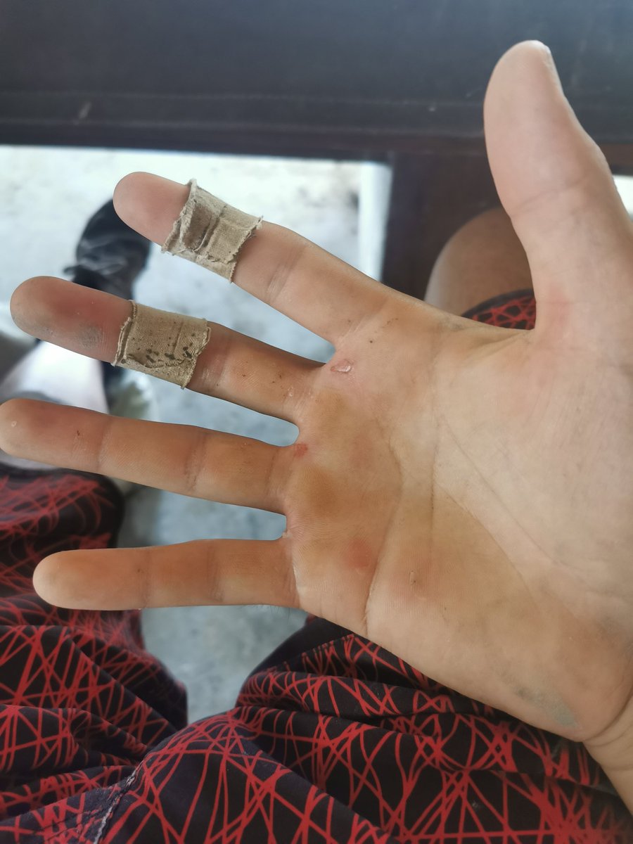 He aprendido que en esta vida si no hay sacrificios no llegas a cumplir tus sueños 😪🤕